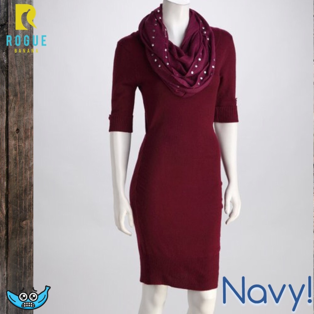 🧣Navy V-Neck Sweater Dress w/ Slimming Rouching🧣